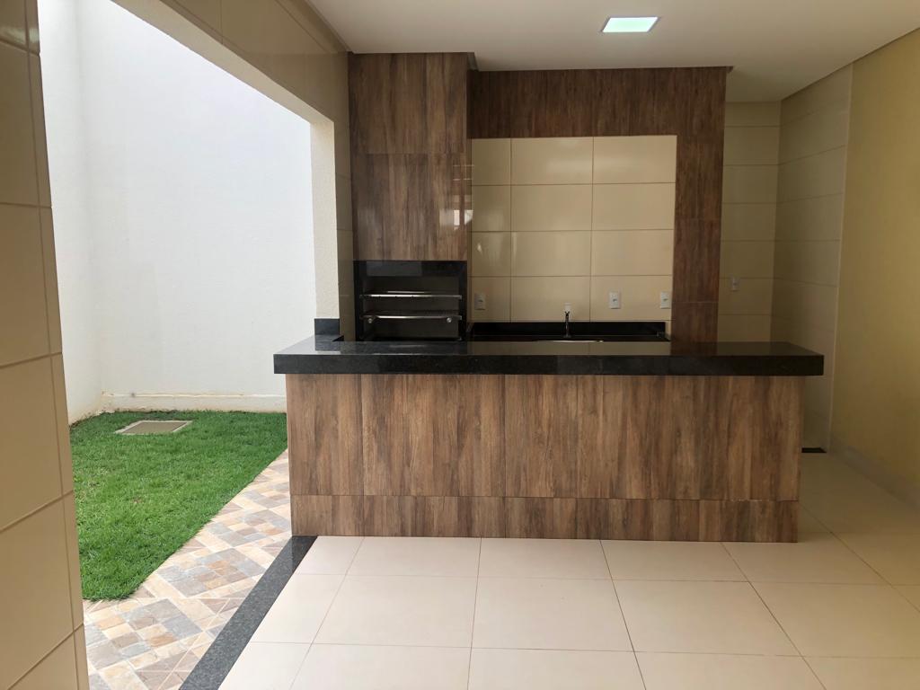 Foto do imóvel: Casa com 3 Quartos à Venda, 210 m² em Parque Amazônia - Goiânia