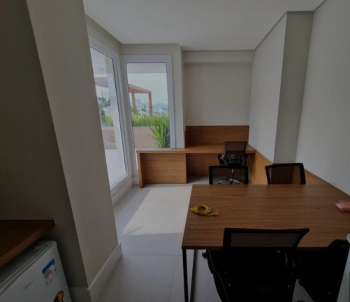 Imagem Apartamento com 1 Quarto à Venda, 42 m² em Trindade - Florianópolis