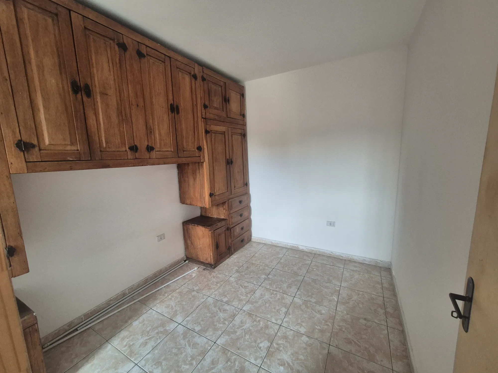 Imagem Casa com 2 Quartos para Alugar, 100 m² em Parque Pinheiros - Taboão da Serra