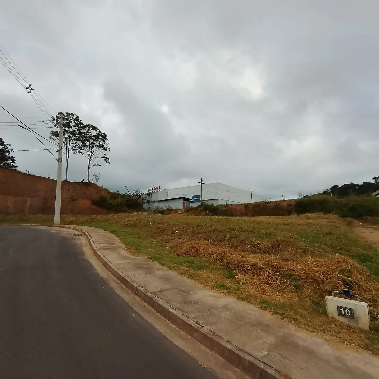 Imagem Terreno à Venda, 1219 m² em Teixeiras - Juiz de Fora