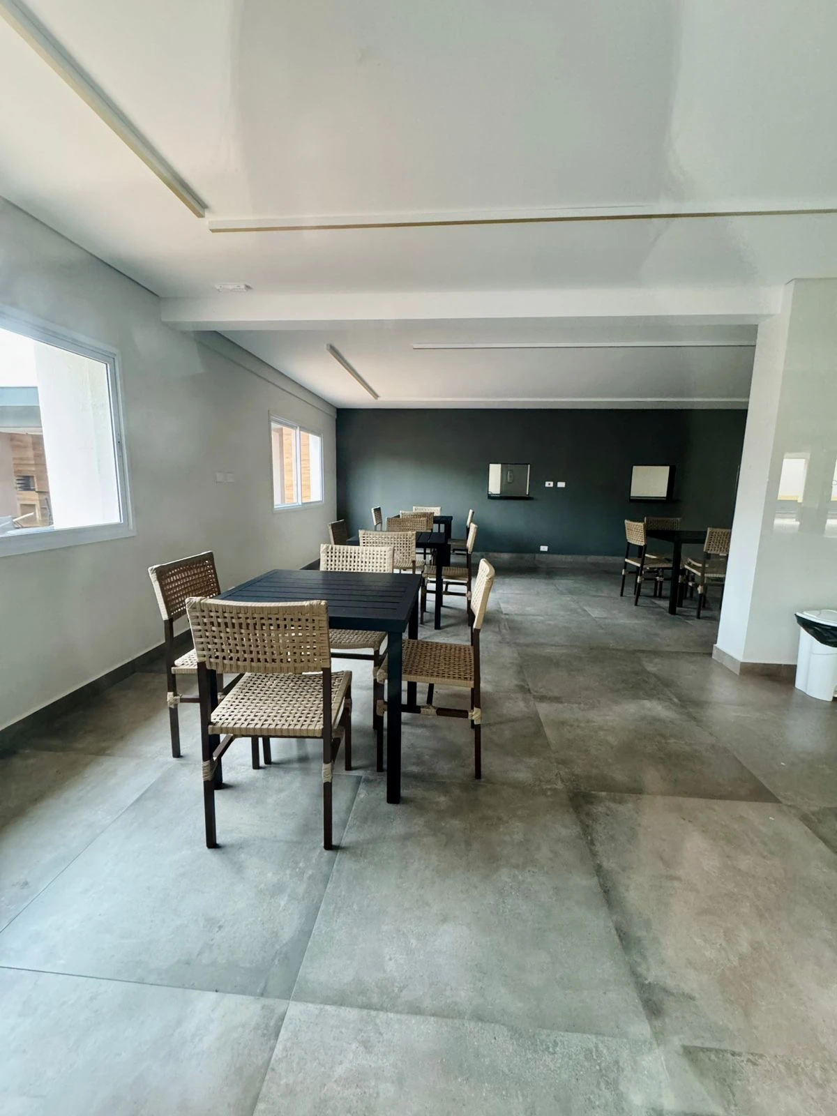 Foto do imóvel: Apartamento com 3 Quartos à Venda ou Locação, 101 m² em Sumaré - Caraguatatuba