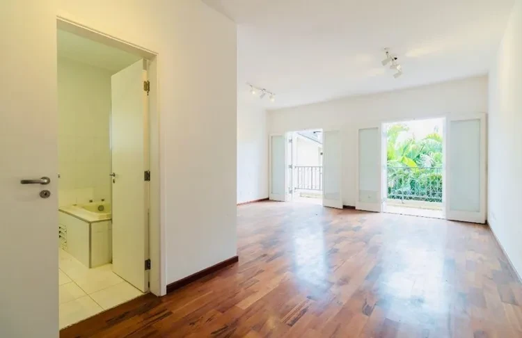 Imagem Casa de Condomínio com 3 Quartos à Venda, 300 metros em Jardim Viana - São Paulo