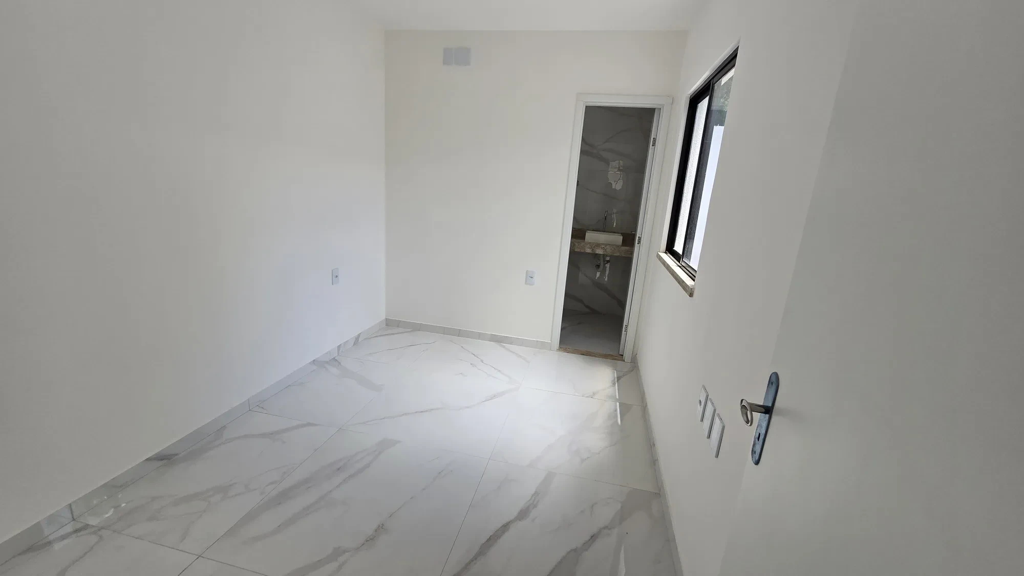 Imagem Casa com 3 Quartos à Venda, 136 m² em Aquiraz - Aquiraz