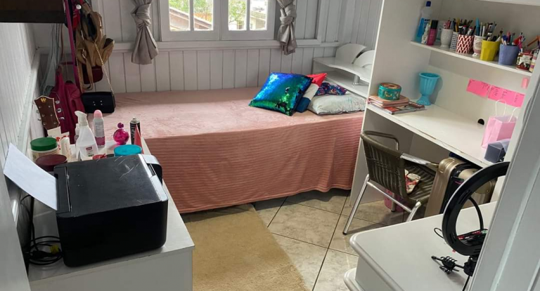 Imagem Casa com 6 Quartos à Venda, 140 m² em São Francisco - Criciúma