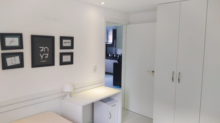 Imagem Apartamento com 3 Quartos à Venda,  em Jardim Oceania - João Pessoa