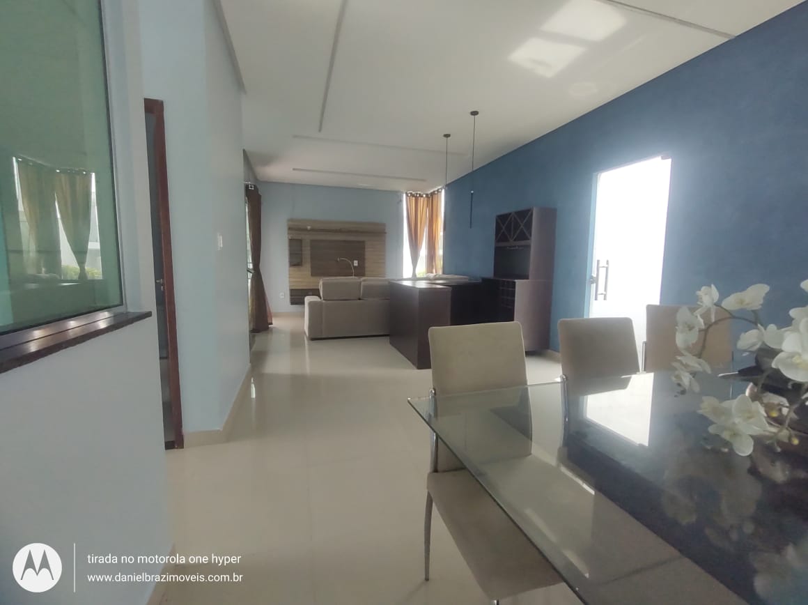 Imagem Casa de Condomínio com 3 Quartos para Alugar, 250 m²em Ponta Negra - Manaus