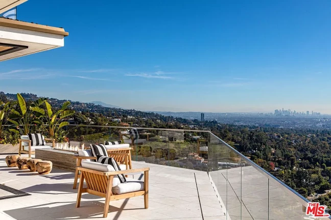 Imagem Casa de Condomínio com 4 Quartos à Venda, 650 m²em Santa Luzia - Contagem