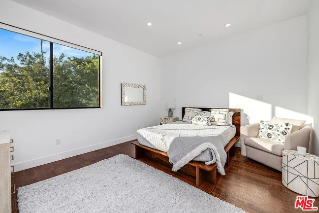 Foto do imóvel: Casa de Condomínio com 5 Quartos à Venda, 796 m²em Alphaville Residencial Um - Barueri