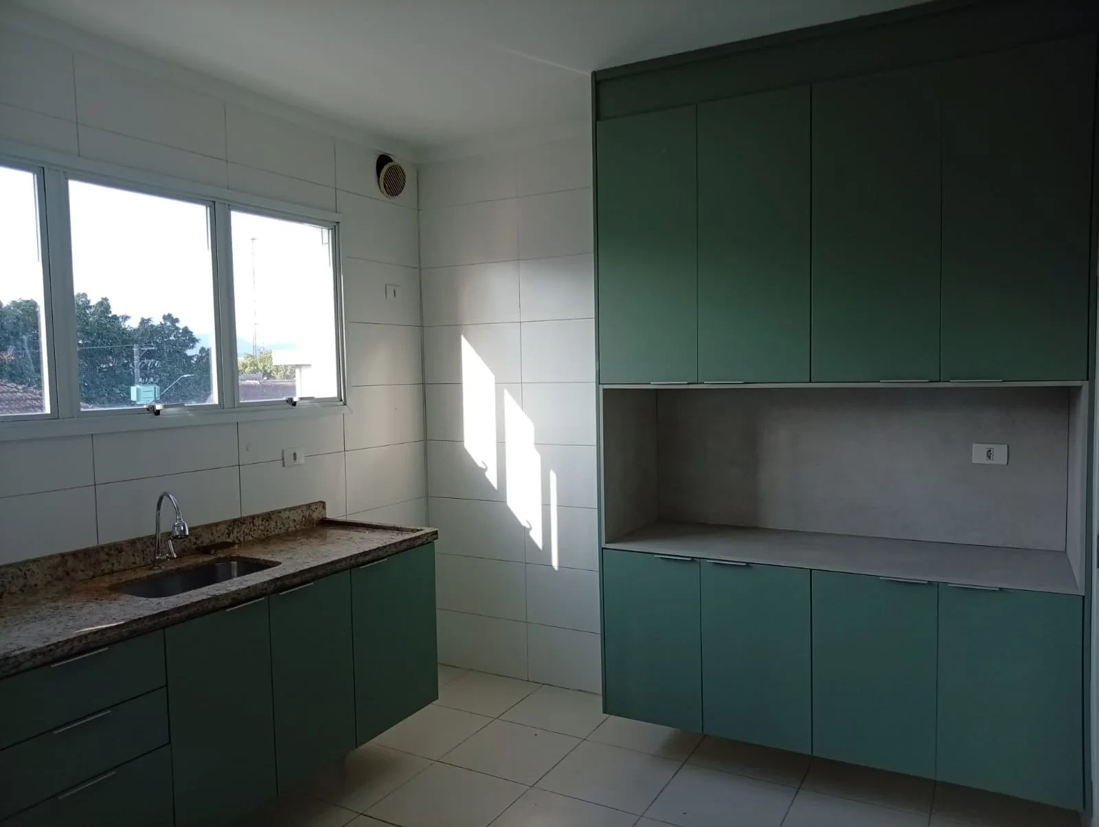 Imagem Apartamento com 2 Quartos à Venda, 60 metros em Vila Mathias - Santos