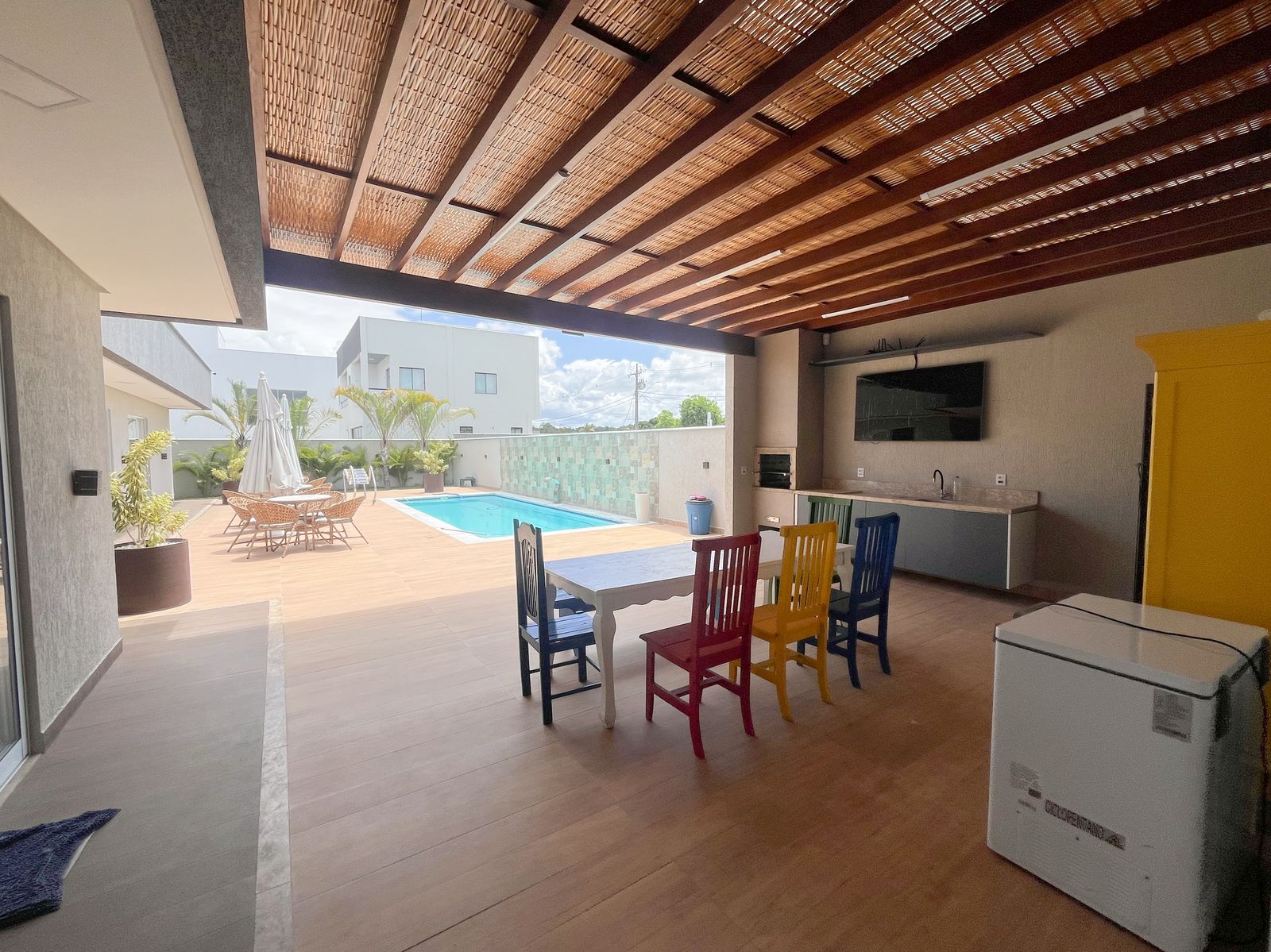 Foto do imóvel: Casa de Condomínio com 4 Quartos à Venda, 398 m² em Vale do Landirana (Abrantes) - Camaçari