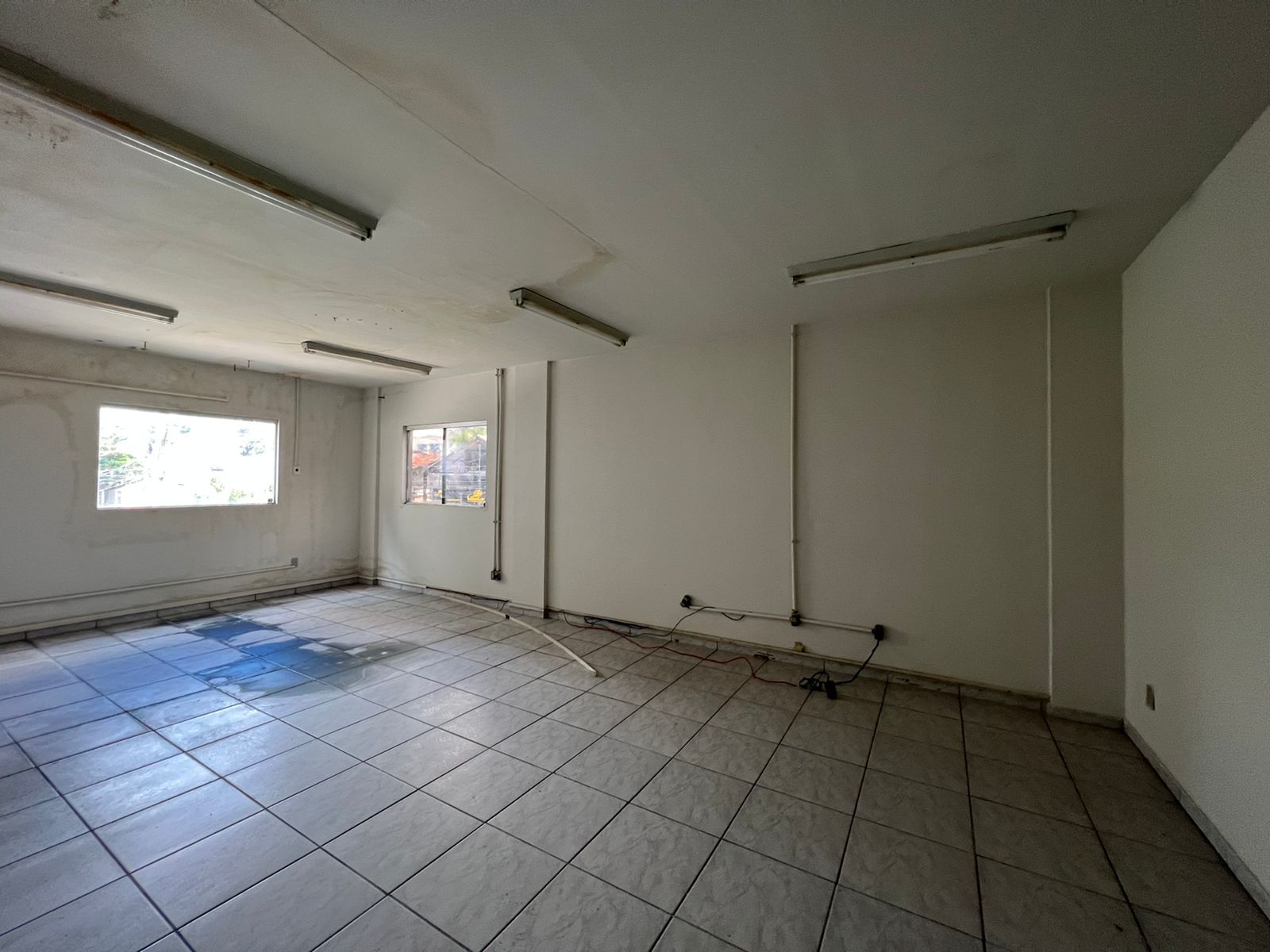 Imagem Imóvel Comercial à Venda, 378 m²em São Brás - Belém