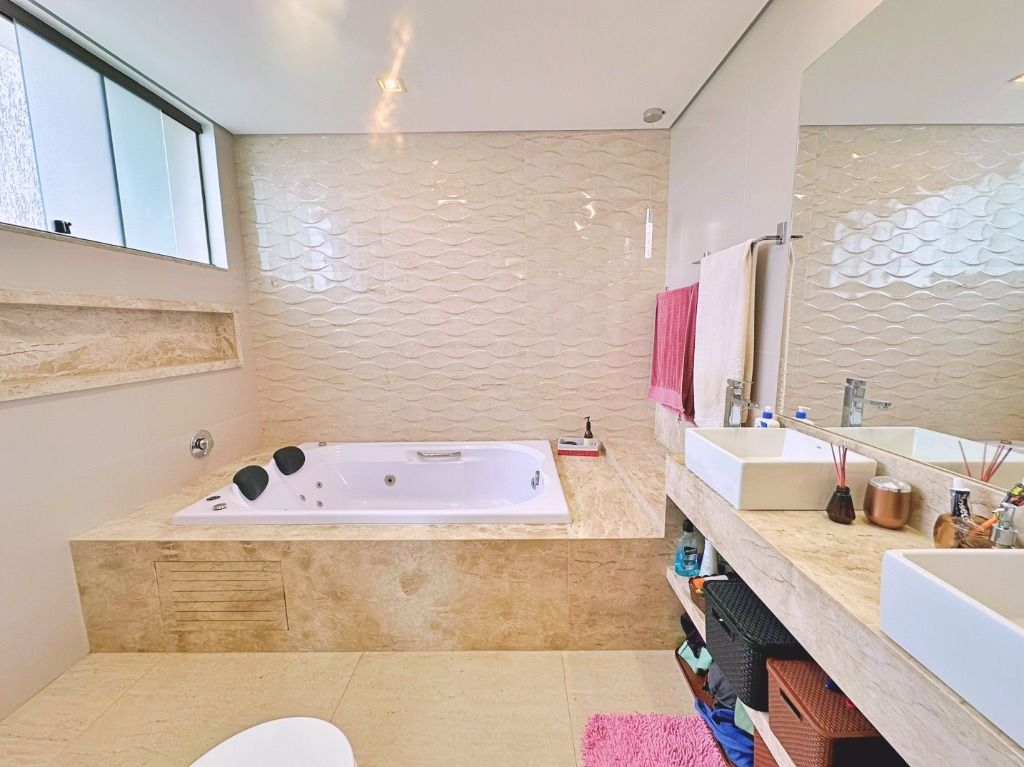 Foto do imóvel: Casa de Condomínio com 4 Quartos à Venda, 287 m² em Residencial Park I - Vespasiano