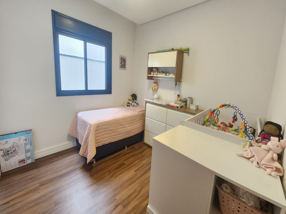 Imagem Casa de Condomínio com 4 Quartos à Venda, 252 m²em Jardim Novo Mundo - Jundiaí