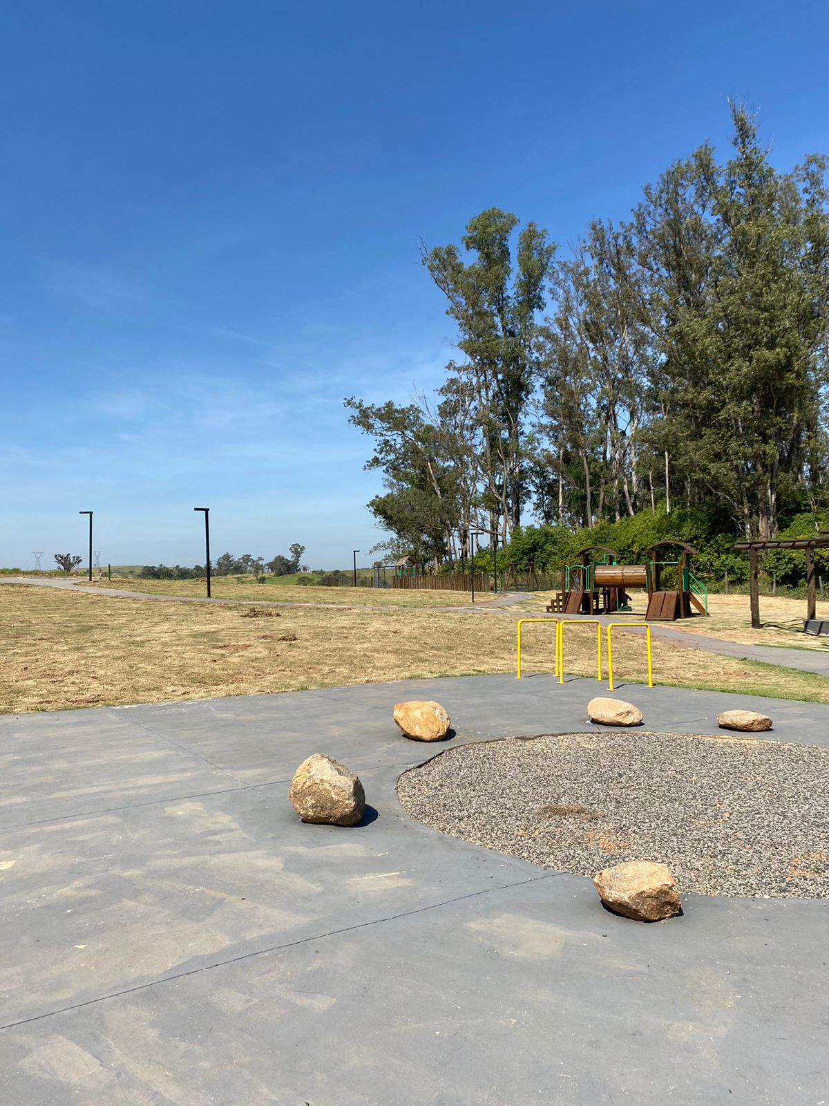 Foto do imóvel: Terreno em Condomínio à Venda, 250 m²em Colinas do Castelo - Jaguariúna