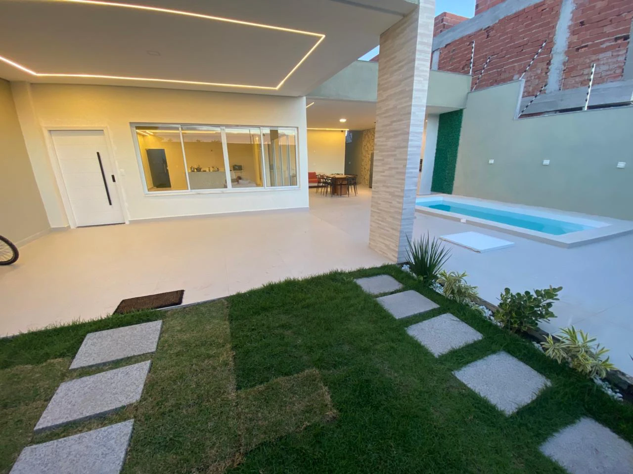 Imagem Casa com 4 Quartos à Venda, 280 m² em Interlagos - Vila Velha 
