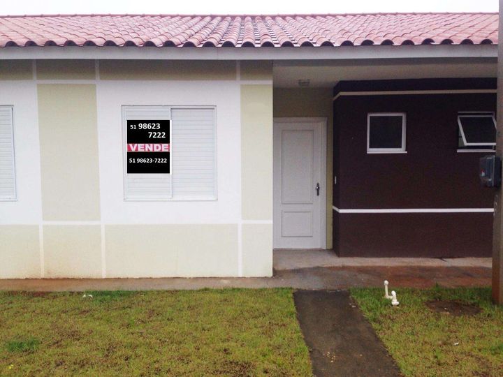 Casa de Condomínio com 2 Quartos à Venda, 48 m² em Jardim Algarve - Alvorada