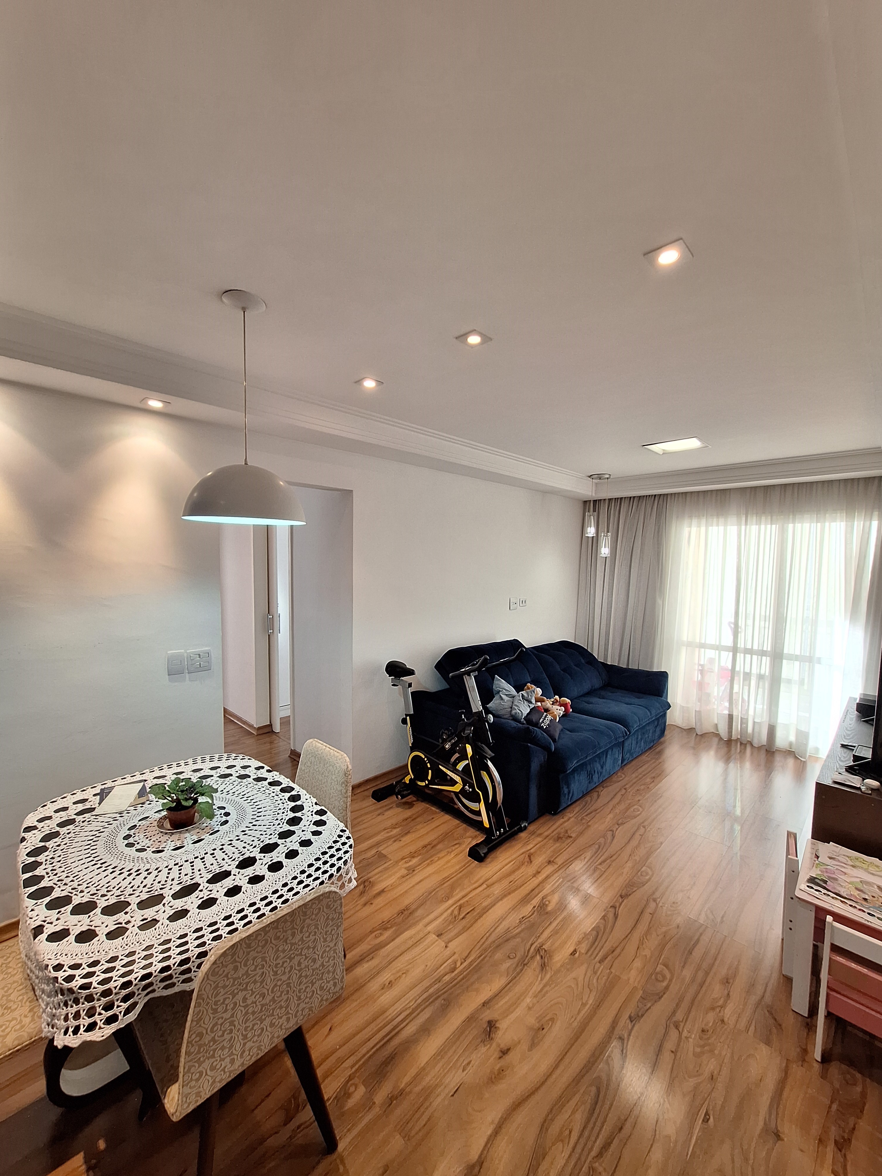 Imagem Apartamento com 3 Quartos à Venda, 94 m²em Jardim Tupanci - Barueri