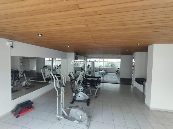 Imagem Apartamento com 3 Quartos à Venda, 80 m² em Cabral - Curitiba