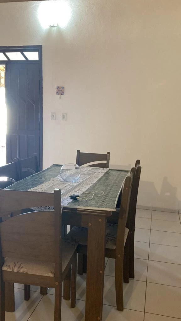 Casa de Condomínio com 3 Quartos para Alugar, 50 m² em Vera Cruz - Vera Cruz