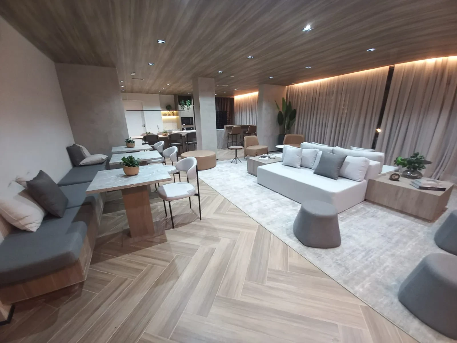 Imagem Apartamento com 1 Quarto para Alugar, 28 m² em Pinheiros - São Paulo