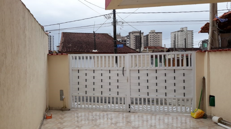 Imagem Casa com 3 Quartos à Venda, 90 m² em Caiçara - Praia Grande