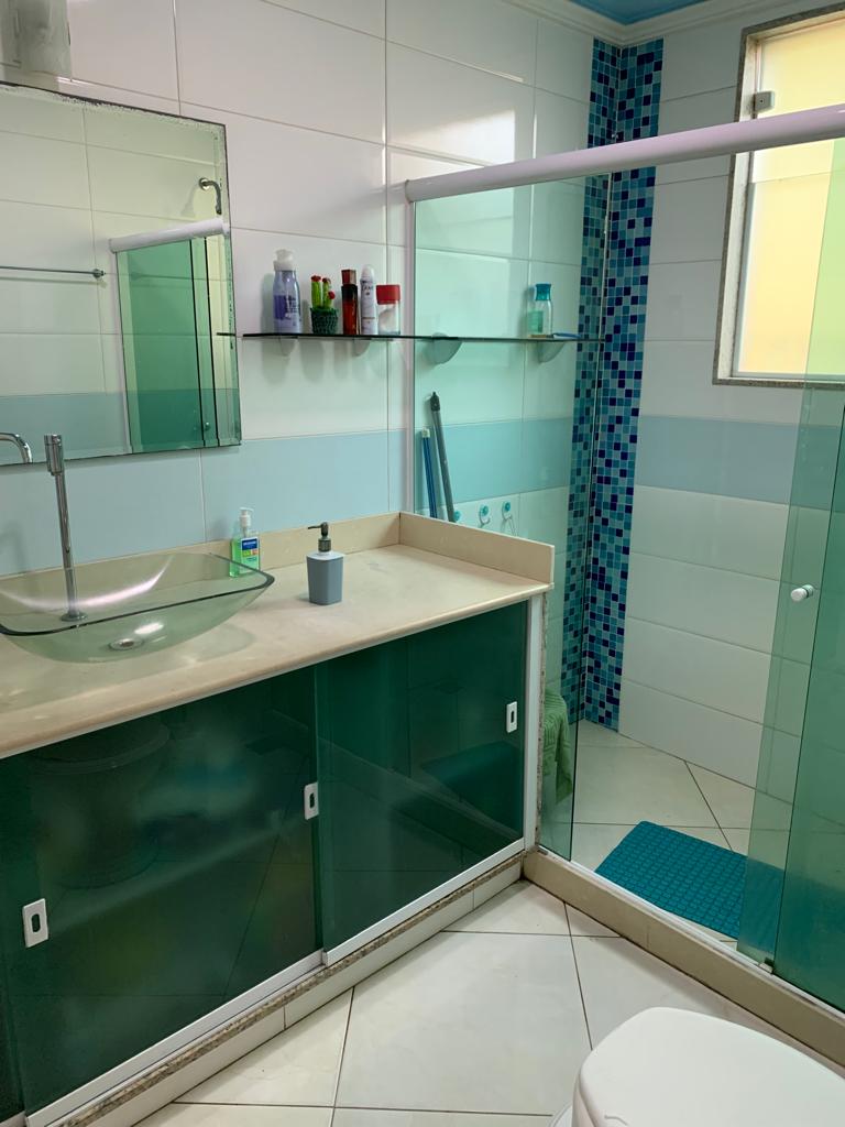 Foto do imóvel: Casa com 6 Quartos à Venda, 258 m² em Bangu - Rio de Janeiro