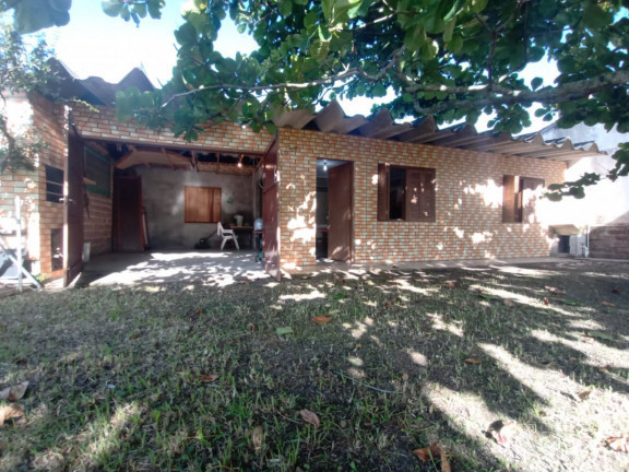 Imagem Casa com 3 Quartos à Venda, 120 m² em centro - Xangri-Lá