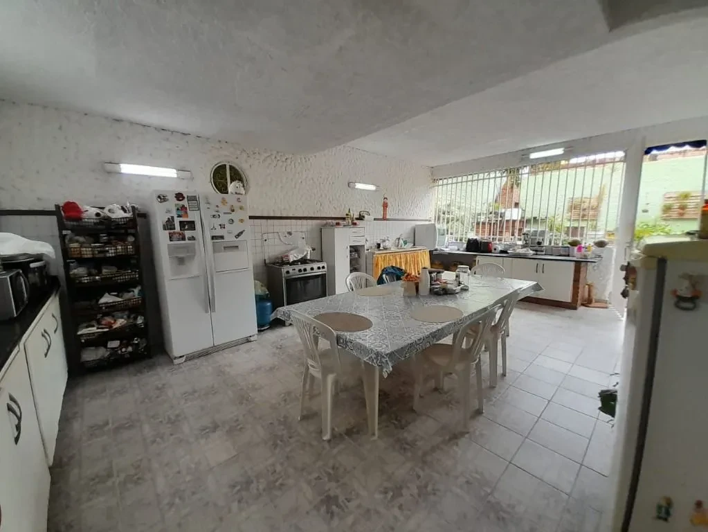 Imagem Casa com 5 Quartos à Venda, 303 m² em Planalto - Belo Horizonte