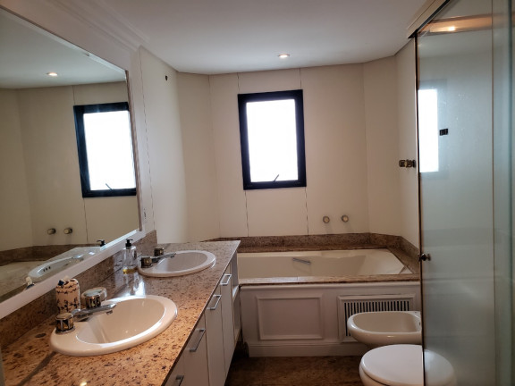 Imagem Apartamento com 3 Quartos à Venda ou Locação, 310 m² em Santo Amaro - São Paulo