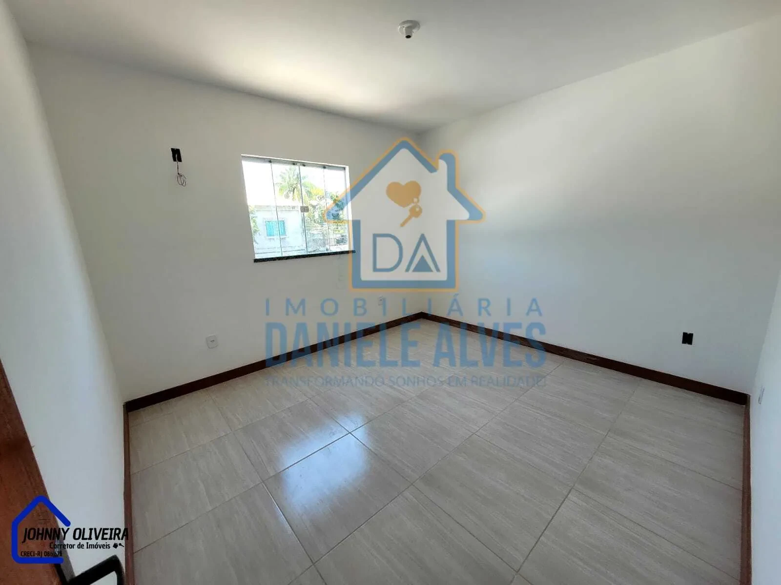 Imagem Casa com 2 Quartos à Venda, 99 m² em Jardim Alzira - Queimados