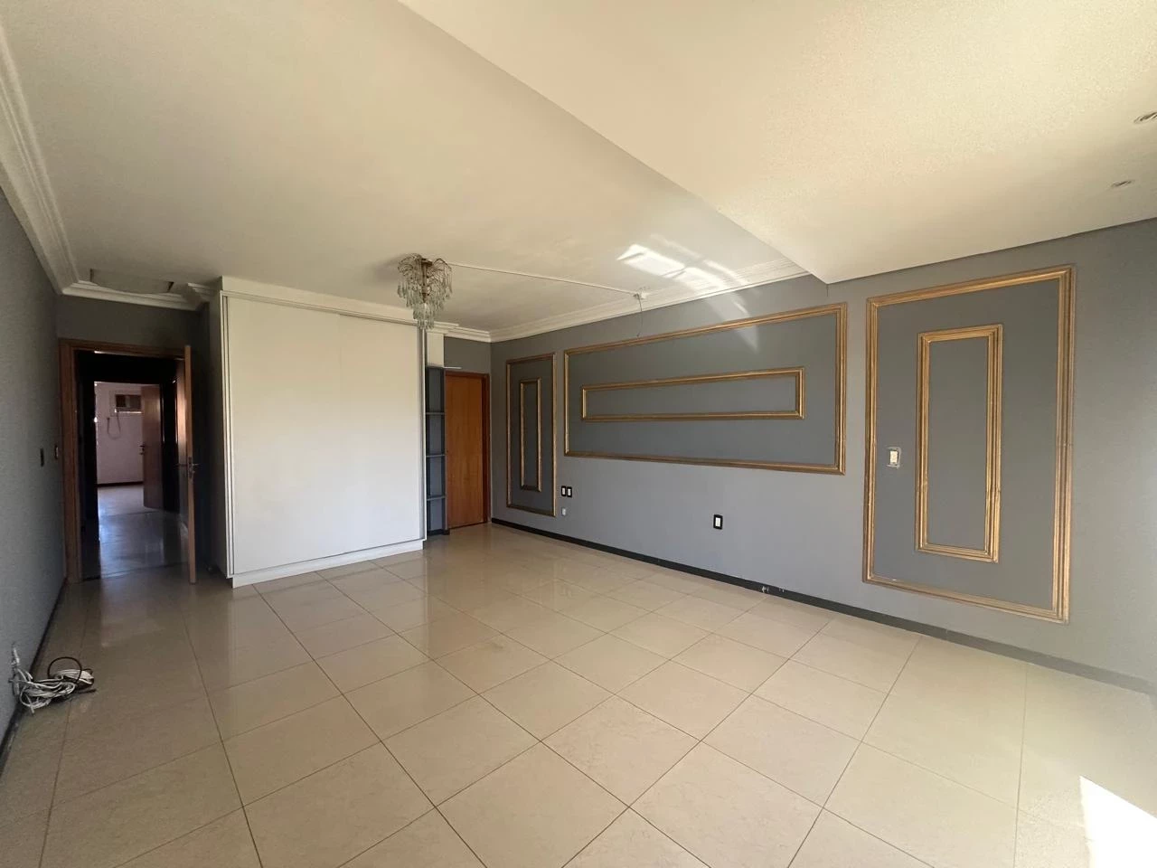 Imagem Sobrado com 6 Quartos à Venda, 411 m² em Setor Jaó - Goiânia Imagem Sobrado com 6 Quartos à Venda, 411 m² em Setor Jaó - Goiânia