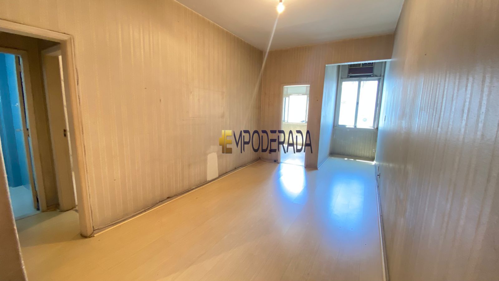 Imagem Apartamento com 2 Quartos à Venda, 70 m² em Copacabana - Rio de Janeiro