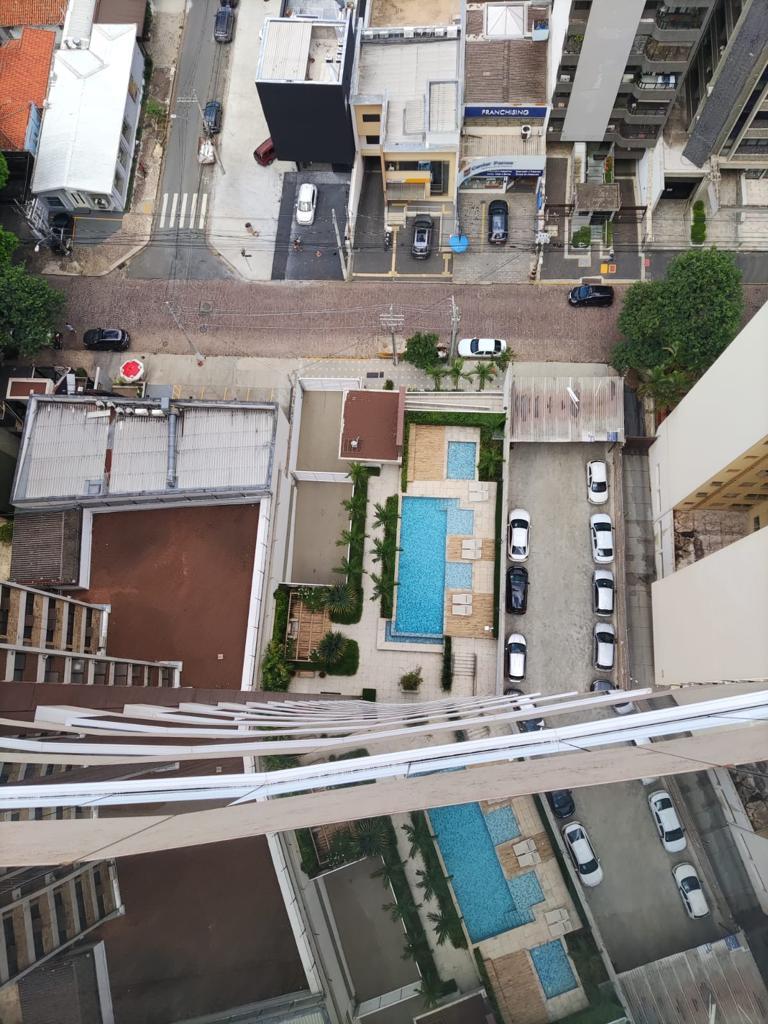 Imagem Apartamento com 3 Quartos à Venda, 145 m²em Cambuí - Campinas