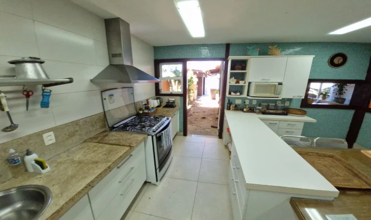 Imagem Casa de Condomínio com 5 Quartos à Venda, 410 m² em Geribá - Armação dos Búzios