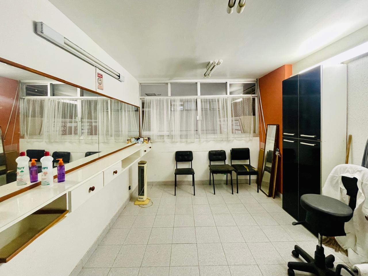 Foto do imóvel: Loja à Venda, 33 m²em Várzea - Teresópolis