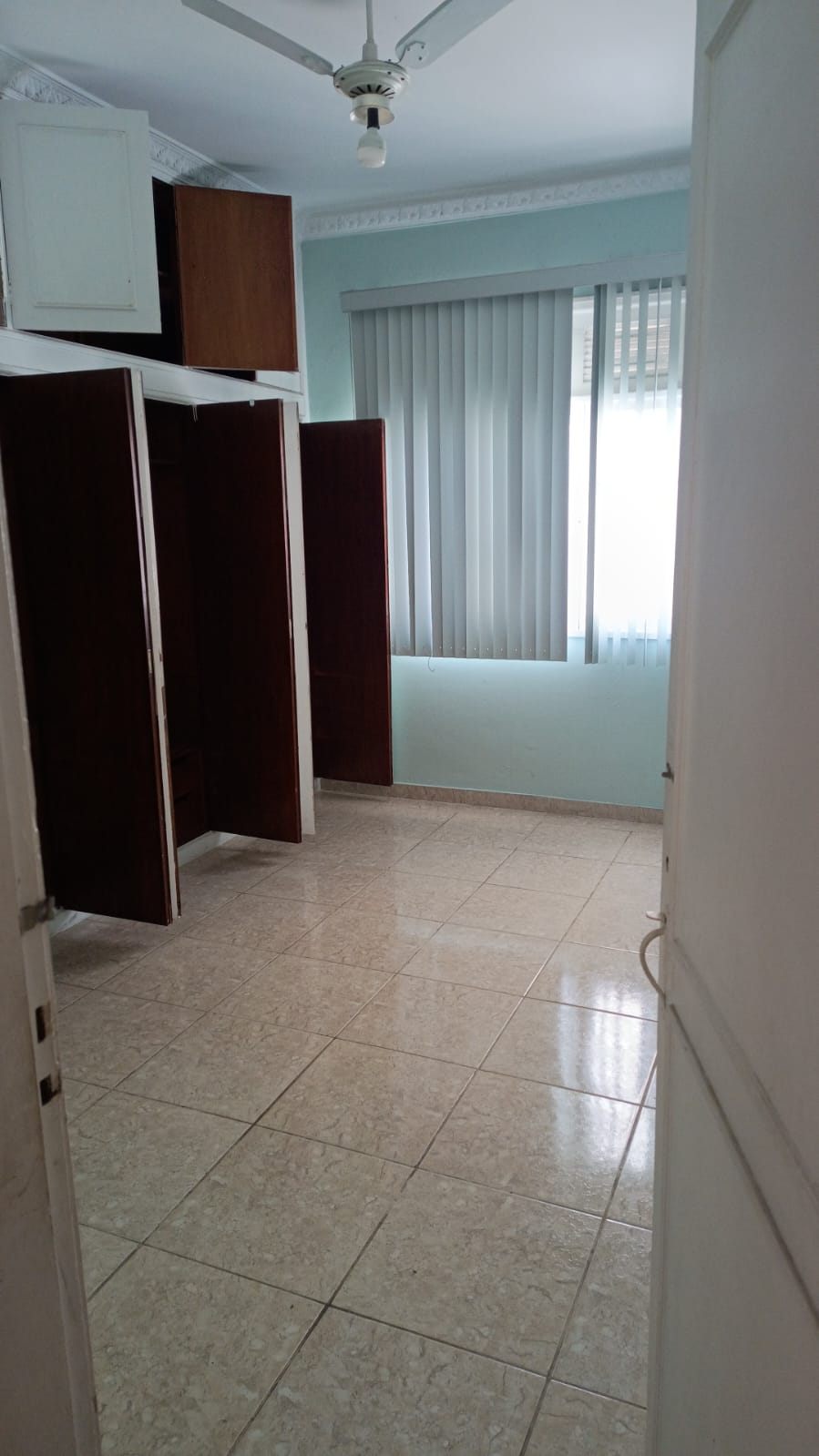 Imagem Casa com 5 Quartos à Venda, 300 m²em Moneró - Rio de Janeiro