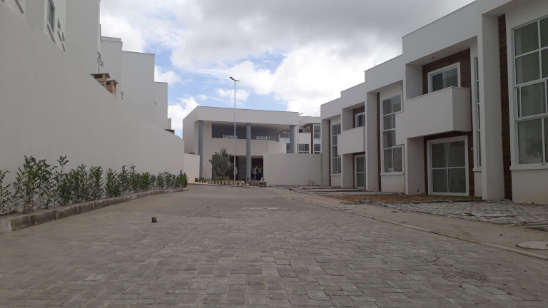 Imagem Casa de Condomínio com 2 Quartos à Venda, 77 m² em Nova Parnamirim - Parnamirim