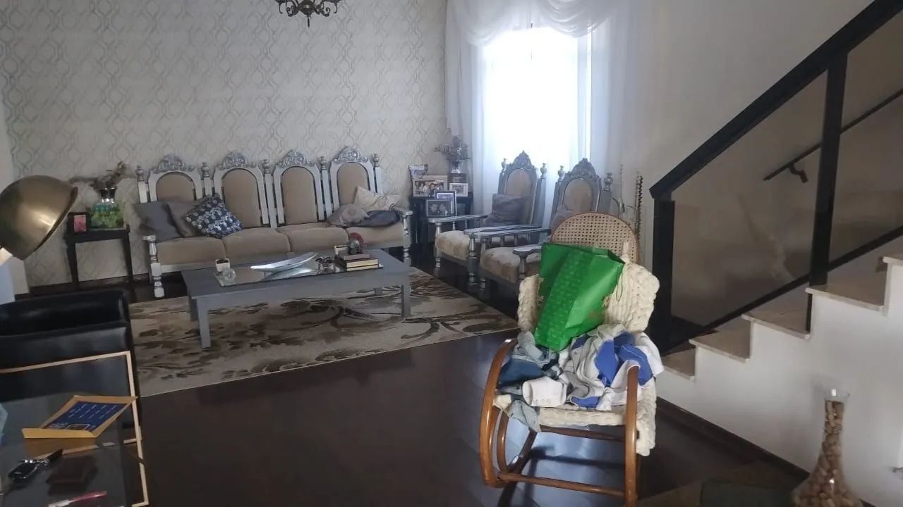 Imagem Casa com 5 Quartos à Venda, 300 m² em São Pedro - Juiz de Fora