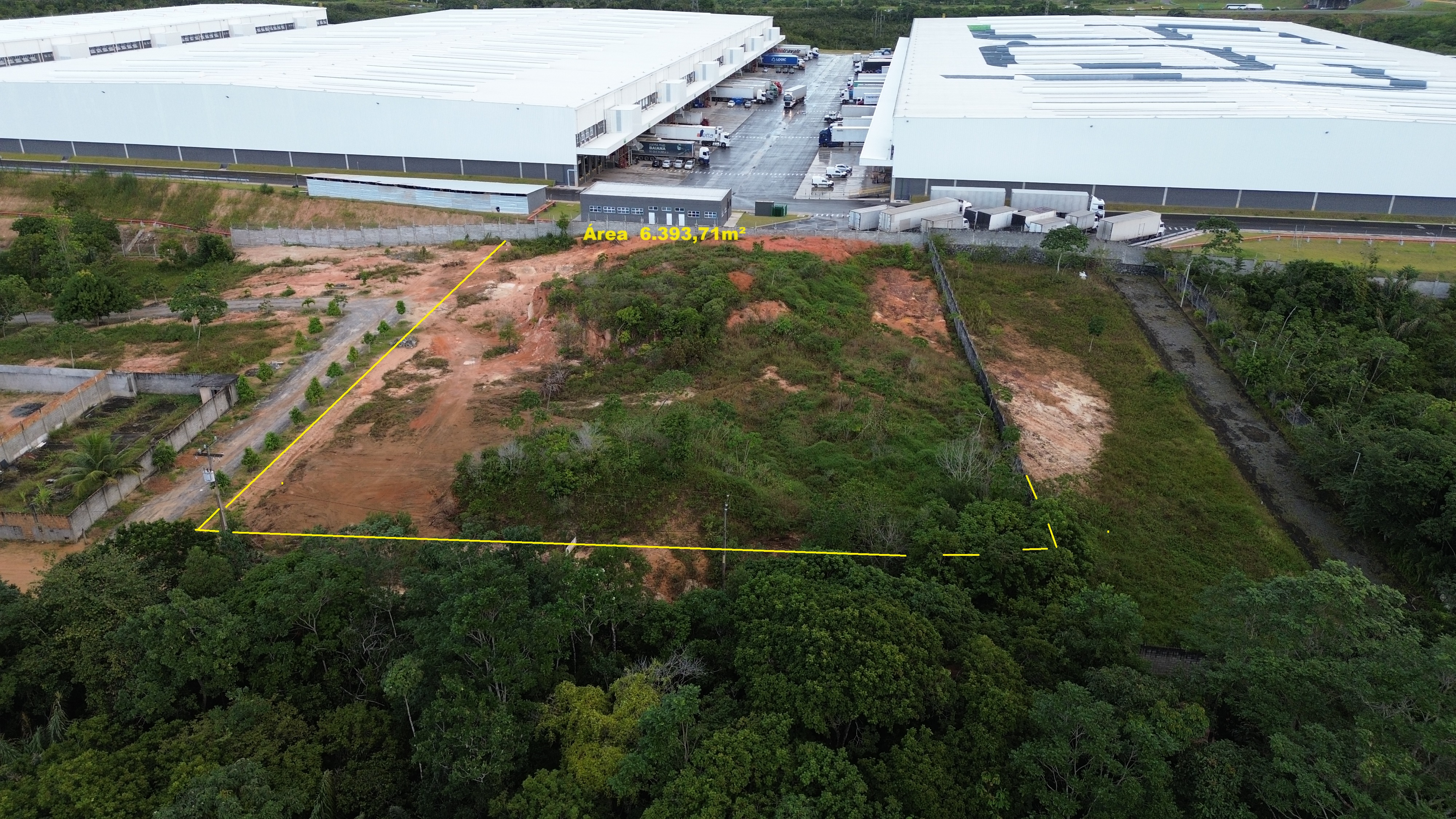 Imagem Terreno à Venda, 6393 metros em CIA I - Simões Filho