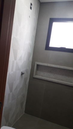 Imagem Casa com 3 Quartos à Venda,  em Aclimação - Uberlândia