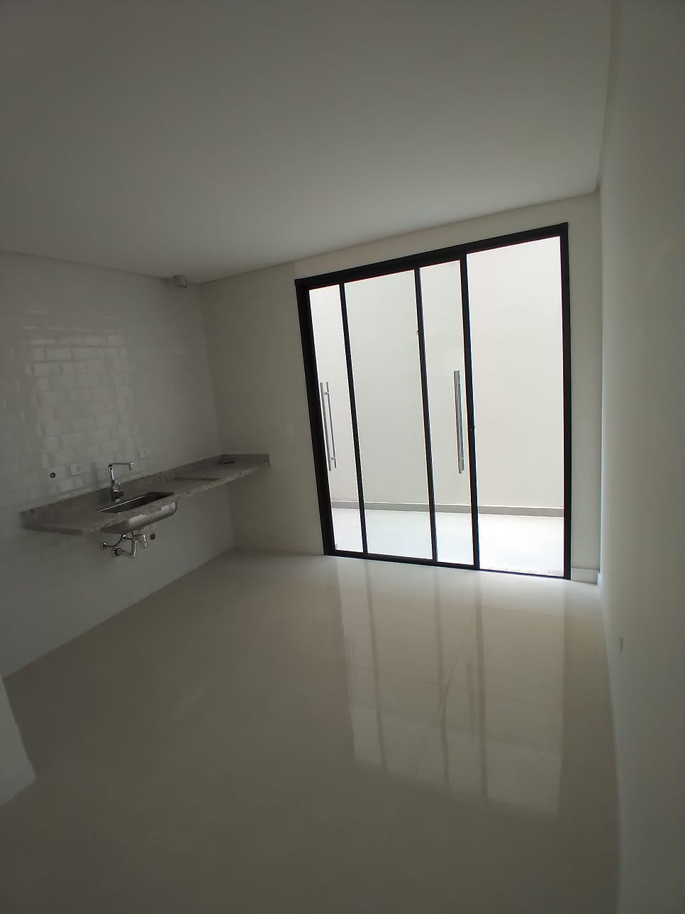 Imagem Sobrado com 3 Quartos à Venda, 126 m²em Cupecê - São Paulo