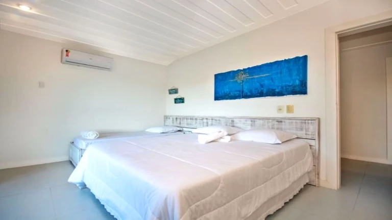 Imagem Casa com 6 Quartos à Venda, 580 m² em Ferradura - Armação dos Búzios