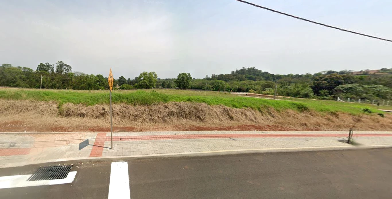 Terreno à Venda, 754 metro em Industrial - Chapecó