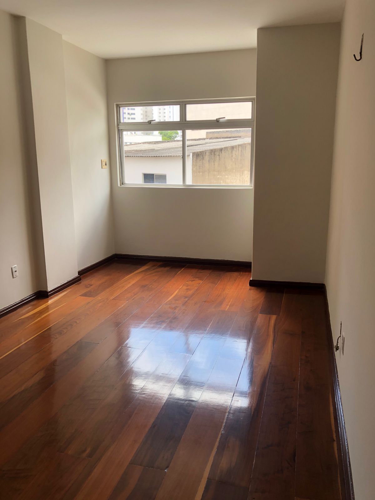 Imagem Apartamento com 3 Quartos à Venda, 133 m²em Meireles - Fortaleza