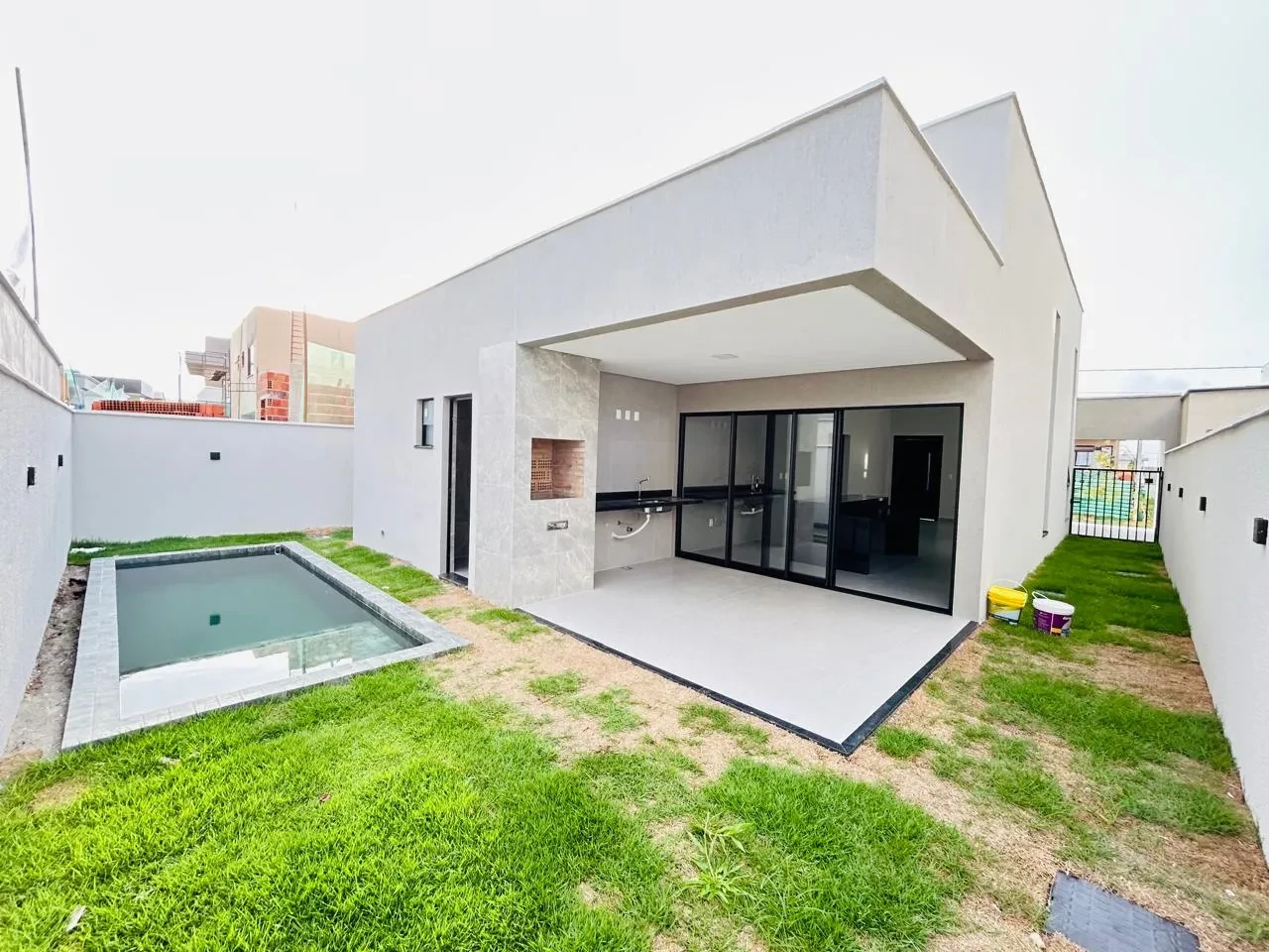 Imagem Casa de Condomínio com 3 Quartos à Venda, 144 m² em Cidade Alpha - Eusébio