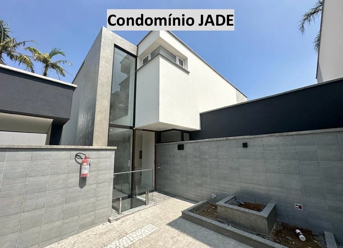 Casa de Condomínio com 4 Quartos à Venda, 450 m² em Campo Belo - São Paulo