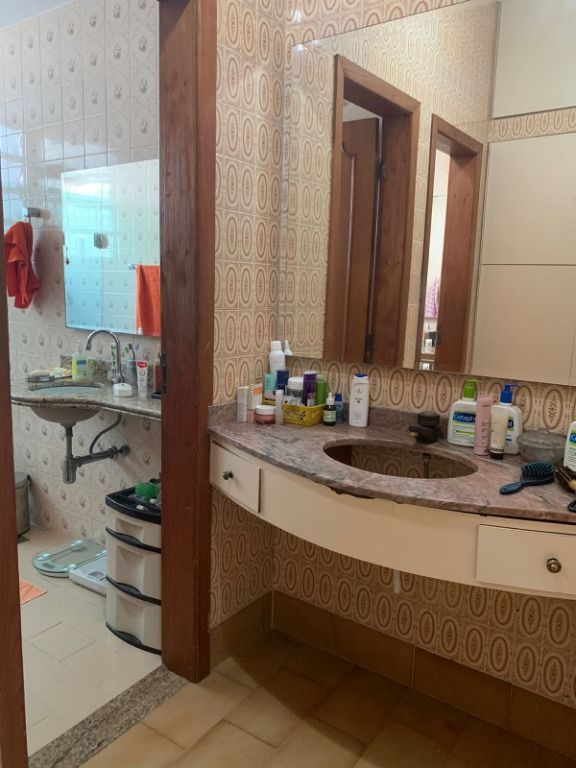 Imagem Apartamento com 3 Quartos à Venda, 150 m²em Icaraí - Niterói