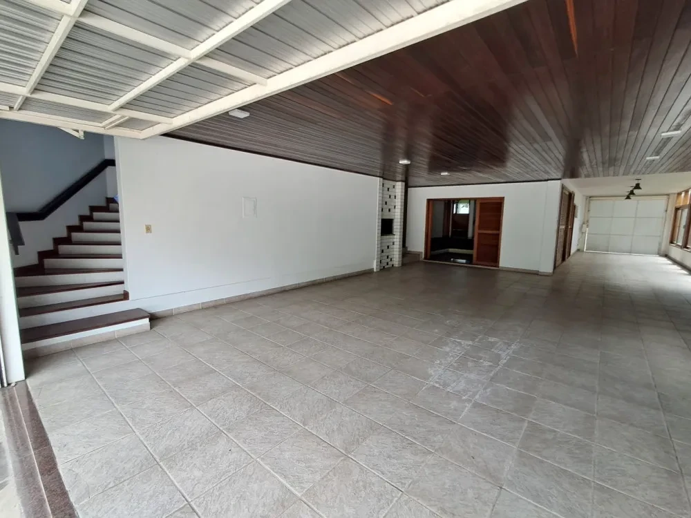 Imagem Casa com 5 Quartos à Venda, 260 m² em Santa Bárbara - Criciúma