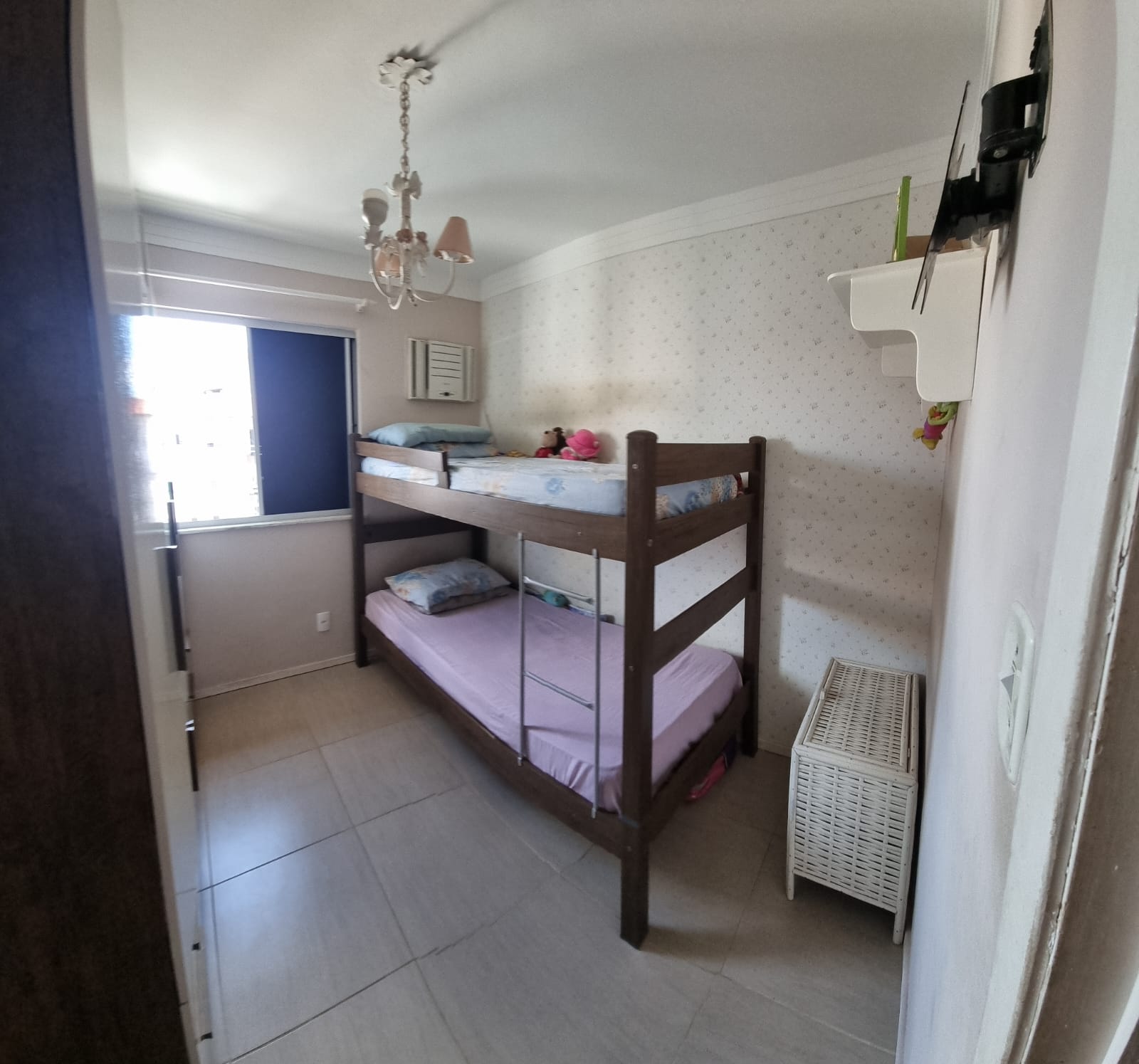 Imagem Apartamento com 2 Quartos para Alugar, 45 m²em Caji - Lauro de Freitas