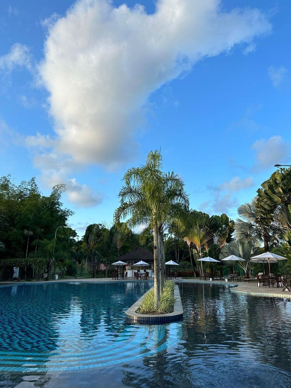 Foto do imóvel: Casa com 4 Quartos à Venda, 384 m² em Várzea - Recife